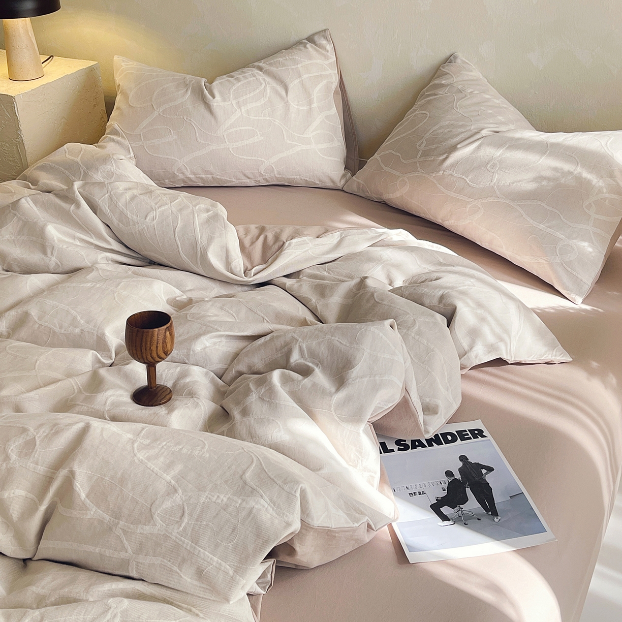 91家纺网 家纺一手货源 找家纺 春皖家纺 2026新款A类全棉三层纱AB版简约四件套-风格二 云栀