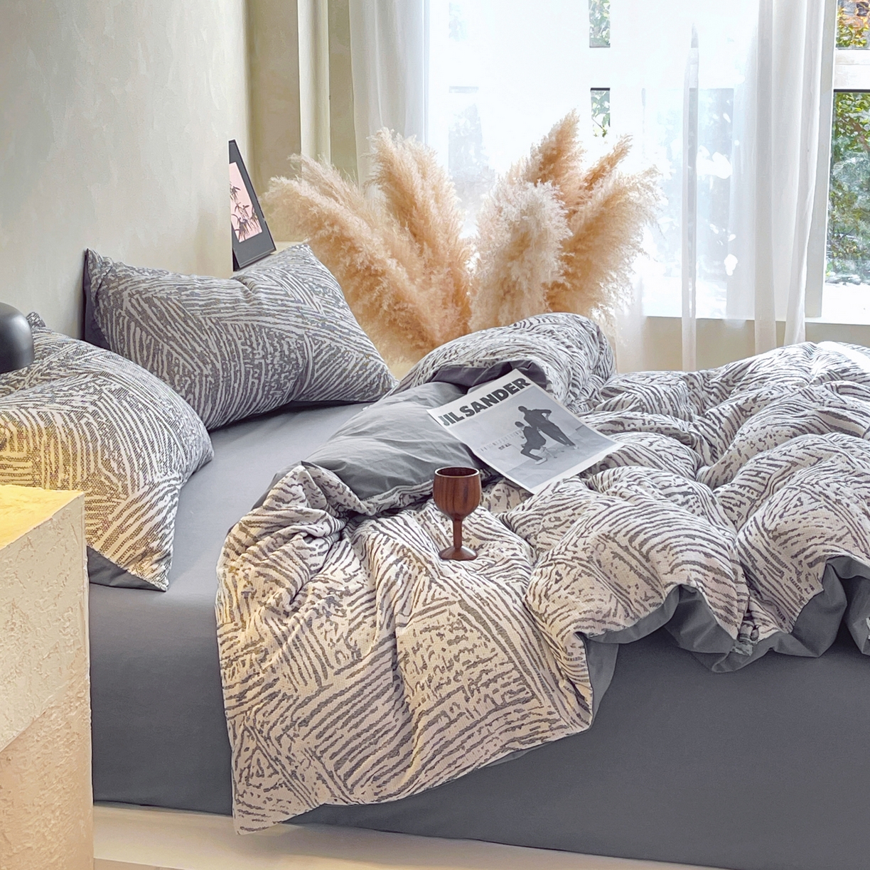 91家纺网 家纺一手货源 找家纺 春皖家纺 2026新款A类全棉三层纱AB版简约四件套-风格二 棱序