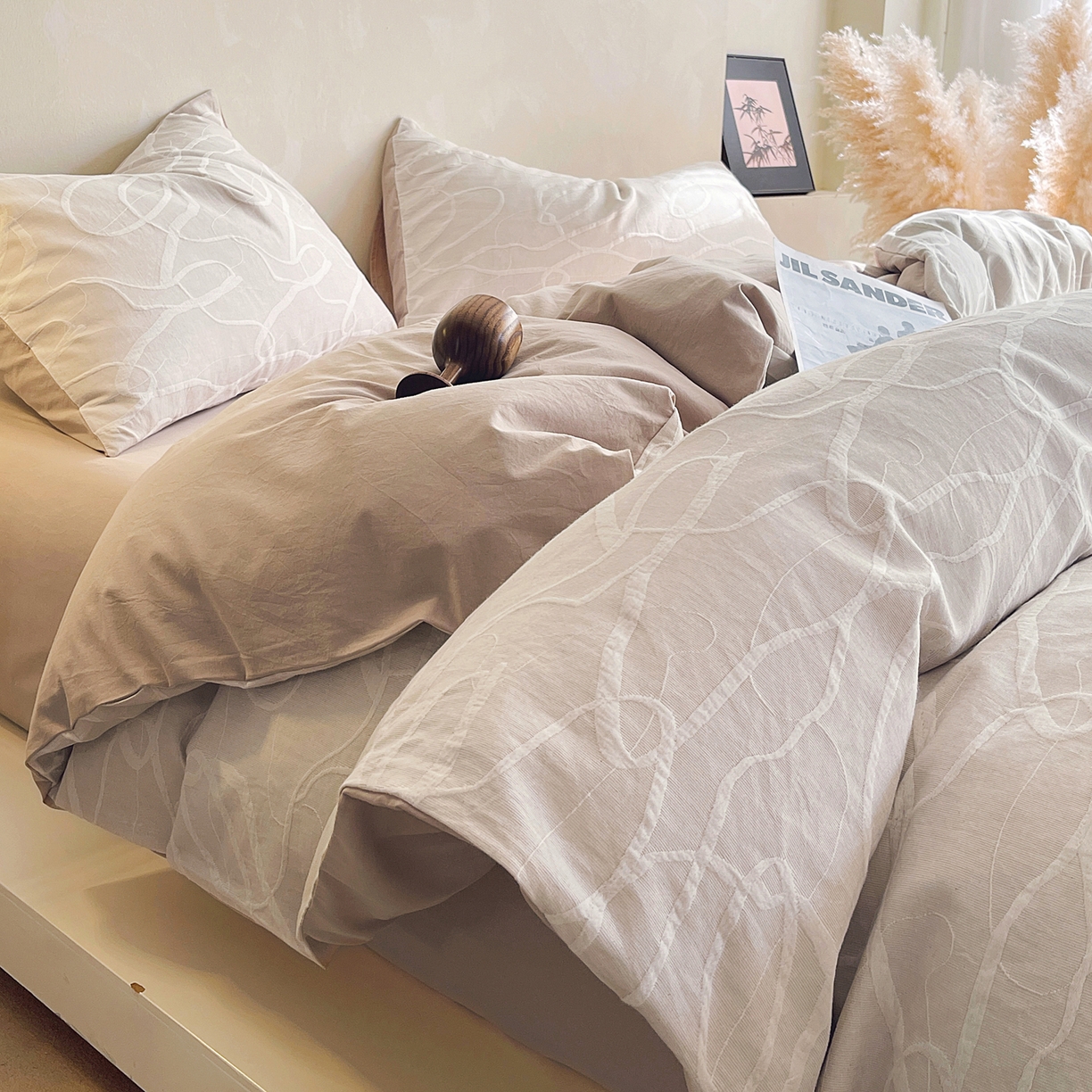 91家纺网 家纺一手货源 找家纺 春皖家纺 2026新款A类全棉三层纱AB版简约四件套-风格二 云栀