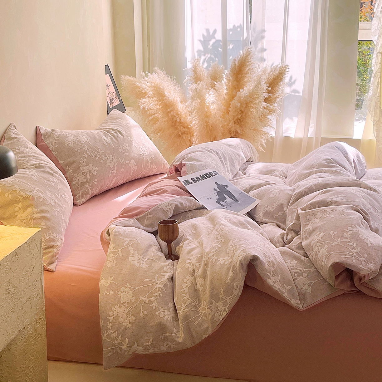 91家纺网 家纺一手货源 找家纺 春皖家纺 2026新款A类全棉三层纱AB版简约四件套-风格二 花笺