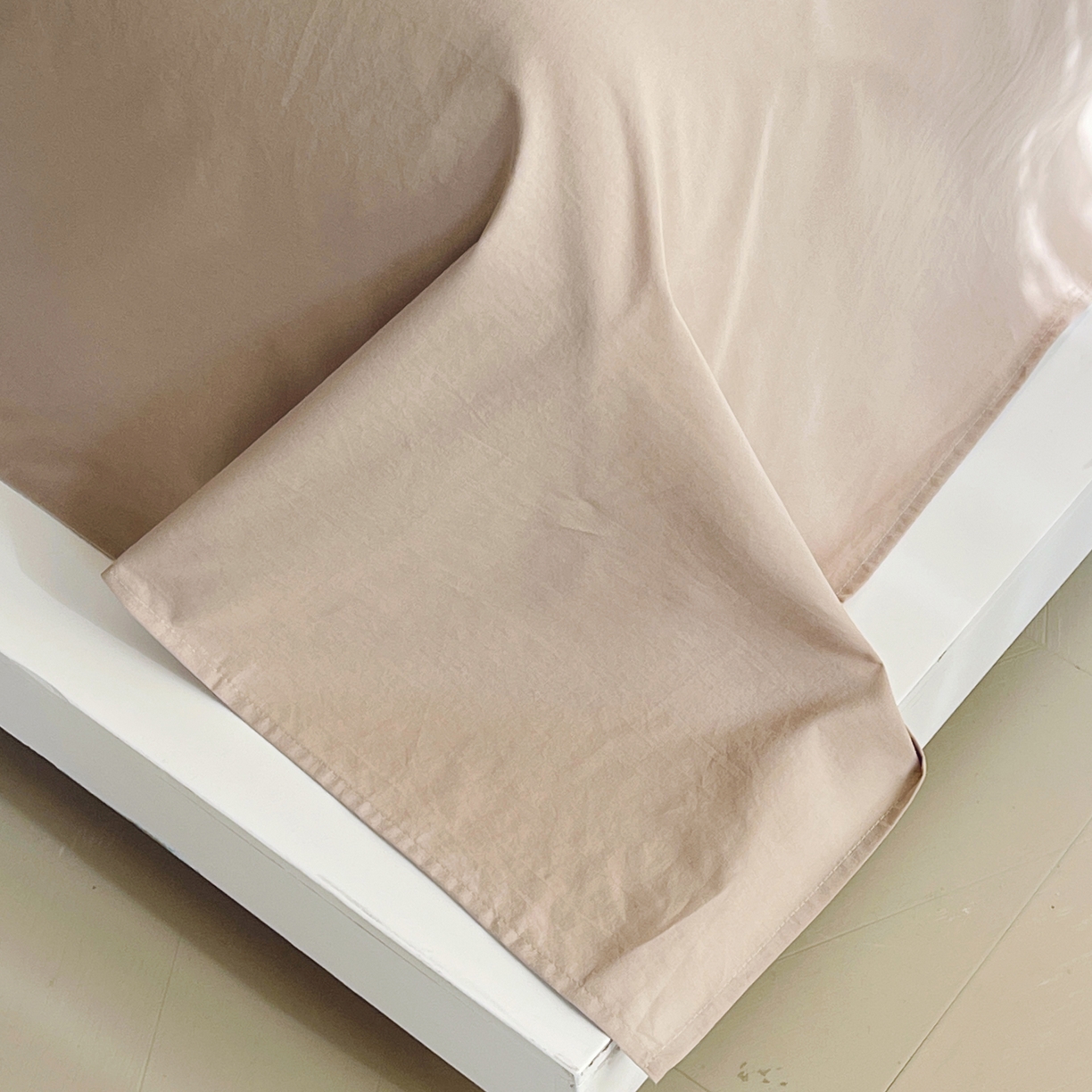 91家纺网 家纺一手货源 找家纺 春皖家纺 2026新款A类全棉三层纱AB版简约四件套-风格二 云栀