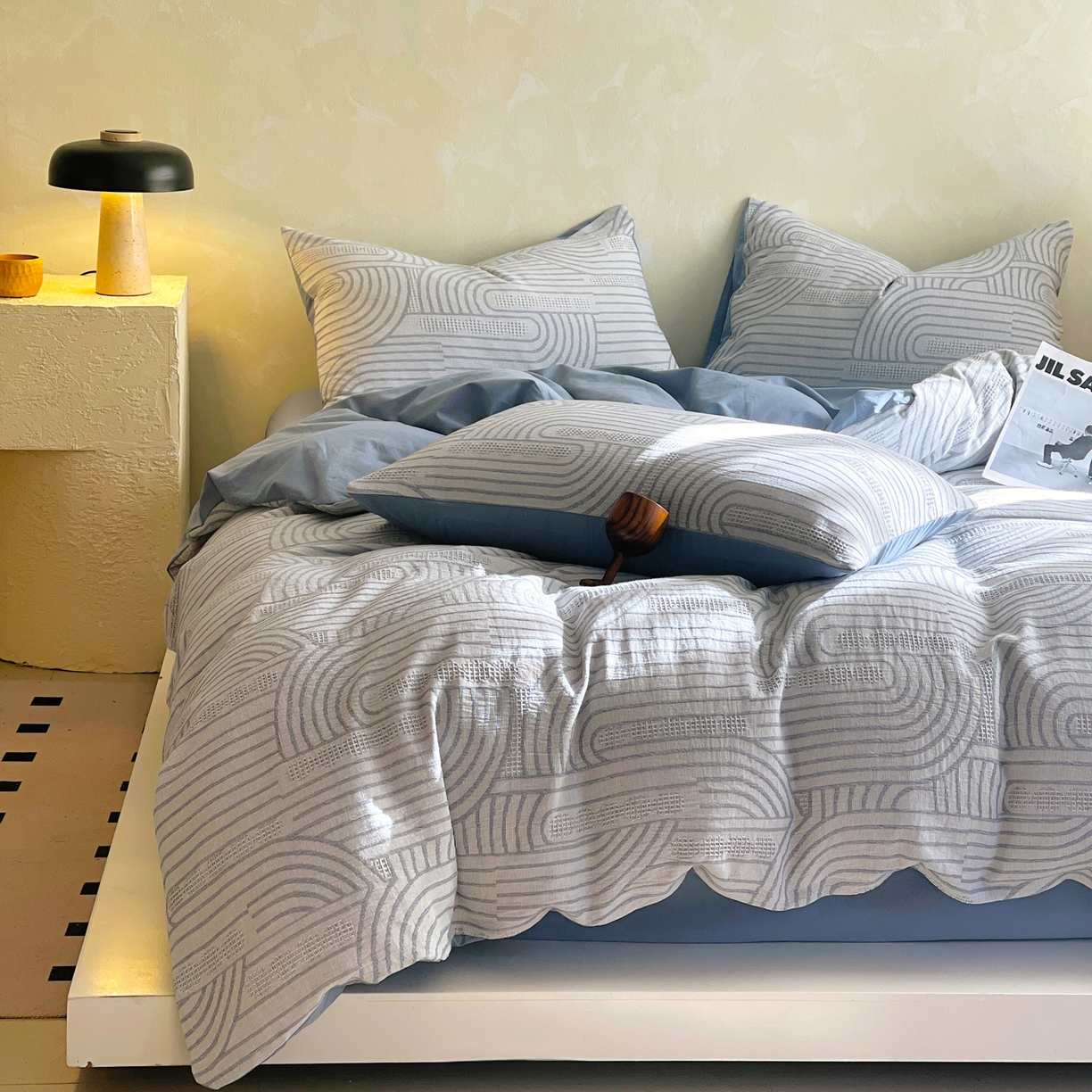 91家纺网 家纺一手货源 找家纺 春皖家纺 2026新款A类全棉三层纱AB版简约四件套-风格二 瑞拉-蓝