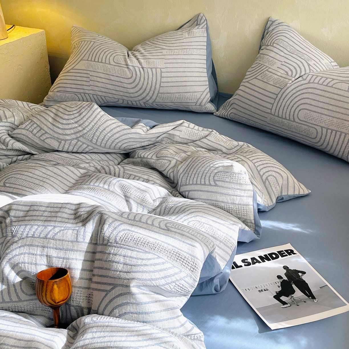 91家纺网 家纺一手货源 找家纺 春皖家纺 2026新款A类全棉三层纱AB版简约四件套-风格二 瑞拉-蓝