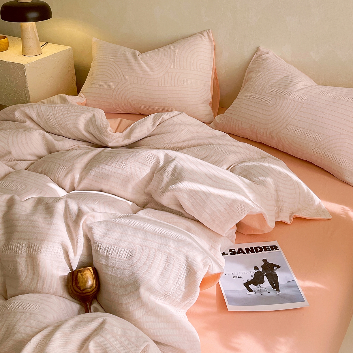 91家纺网 家纺一手货源 找家纺 春皖家纺 2026新款A类全棉三层纱AB版简约四件套-风格二 瑞拉-玉