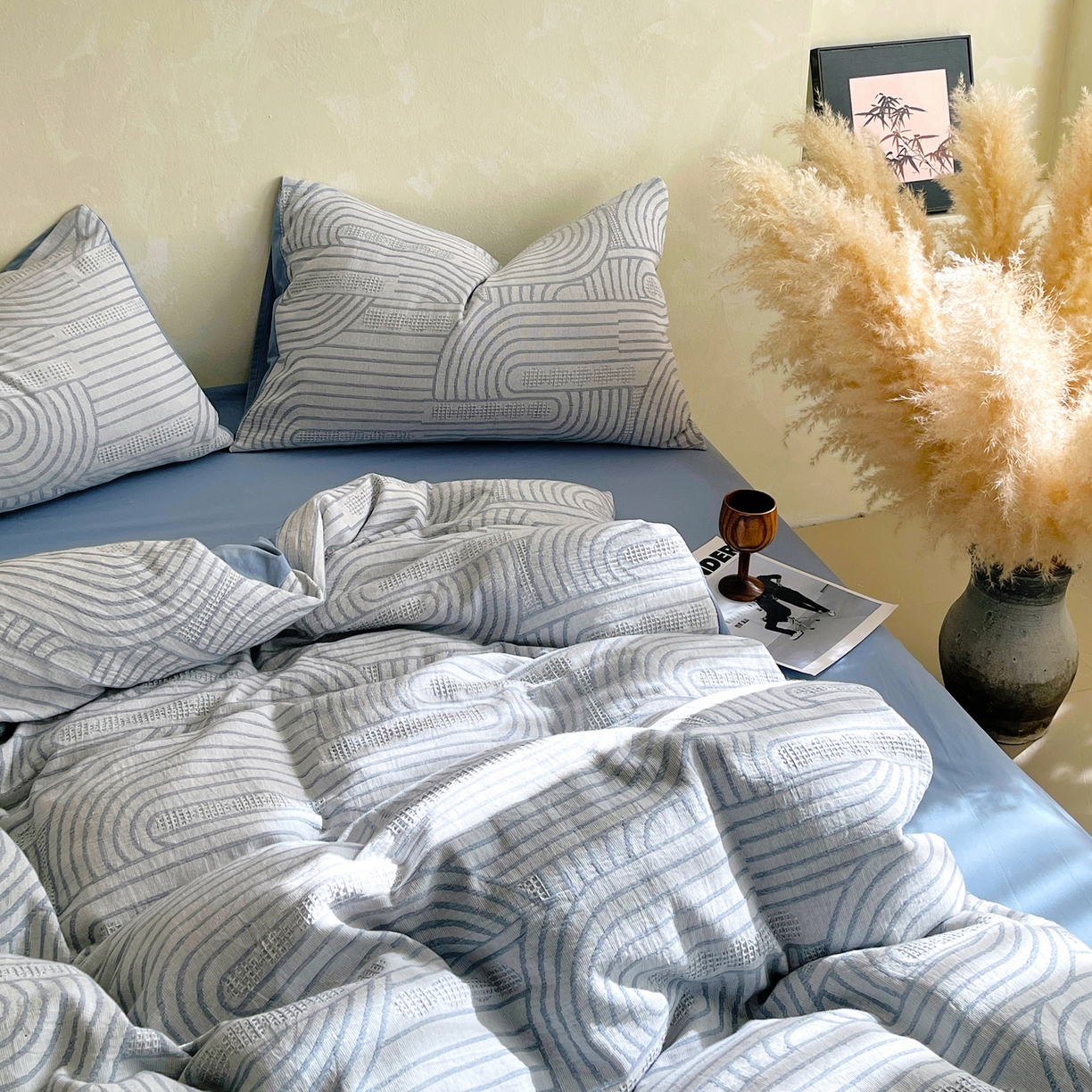 91家纺网 家纺一手货源 找家纺 春皖家纺 2026新款A类全棉三层纱AB版简约四件套-风格二 瑞拉-蓝