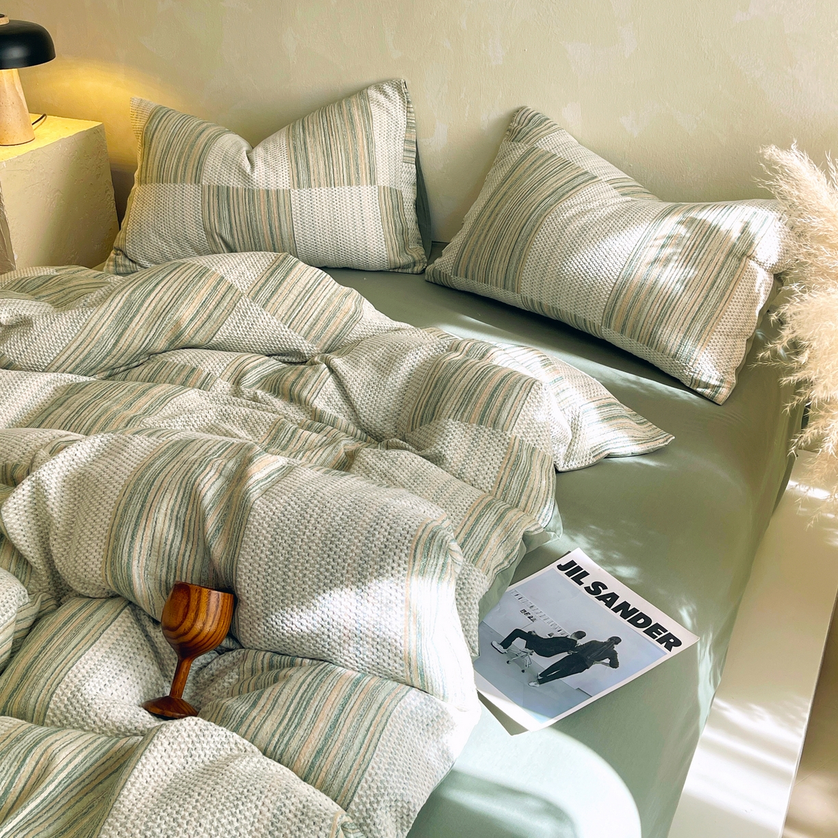 91家纺网 家纺一手货源 找家纺 春皖家纺 2026新款A类全棉三层纱AB版简约四件套-风格二 森屿