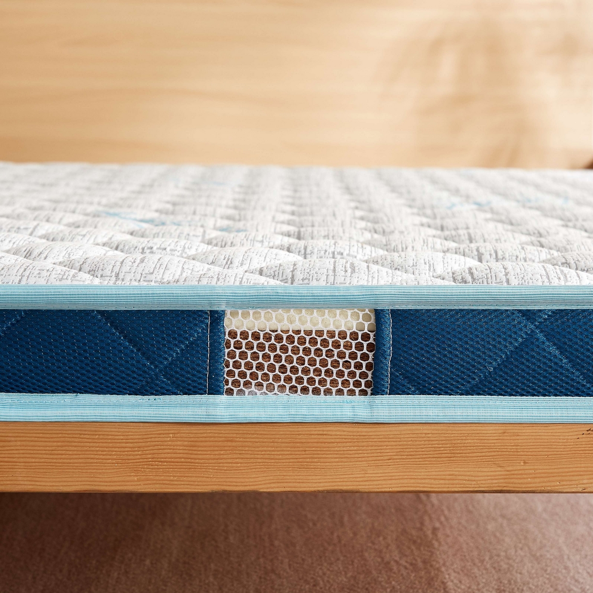 91家纺网 家纺一手货源 找家纺 （总）时奥家纺 2025新款亲肤3E椰棕泰国乳胶床垫-格调蓝