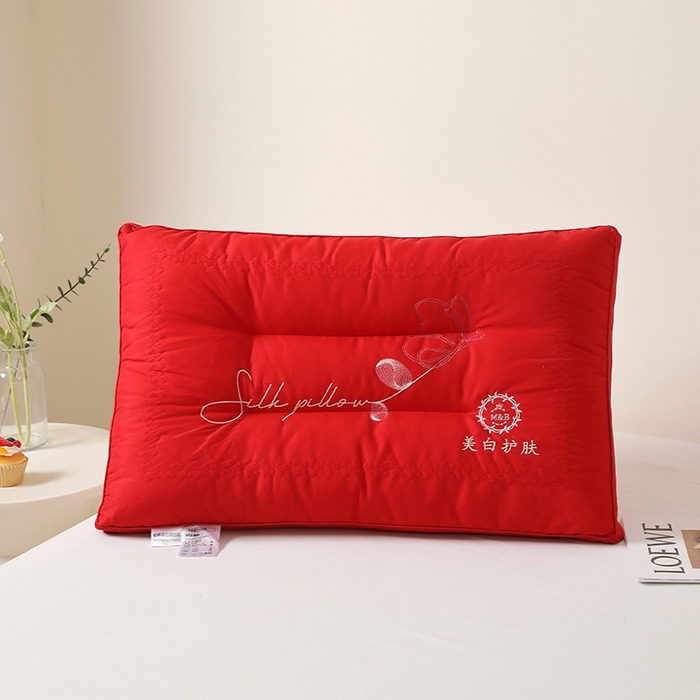 91家纺网 家纺一手货源 找家纺 佳尚枕芯 2025新款美白亲肤刺绣羽丝定型枕护颈枕枕头枕芯 护颈枕美白护肤大红