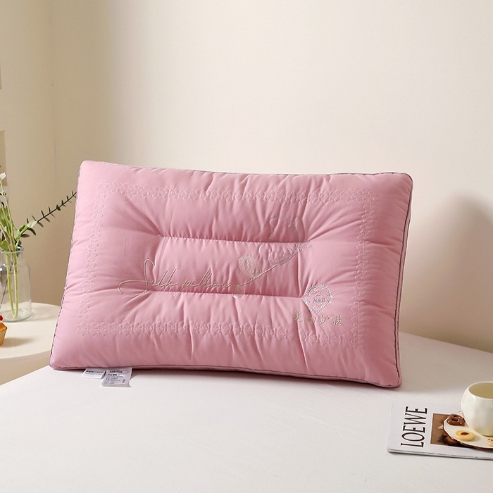 91家纺网 家纺一手货源 找家纺 佳尚枕芯 2025新款美白亲肤刺绣羽丝定型枕护颈枕枕头枕芯 护颈美 肤定型枕-粉色