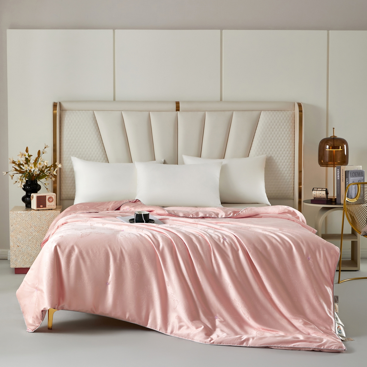 91家纺网 家纺一手货源 找家纺 样样红被业 2026新款莫代尔提花纯蚕丝被子被芯 粉色