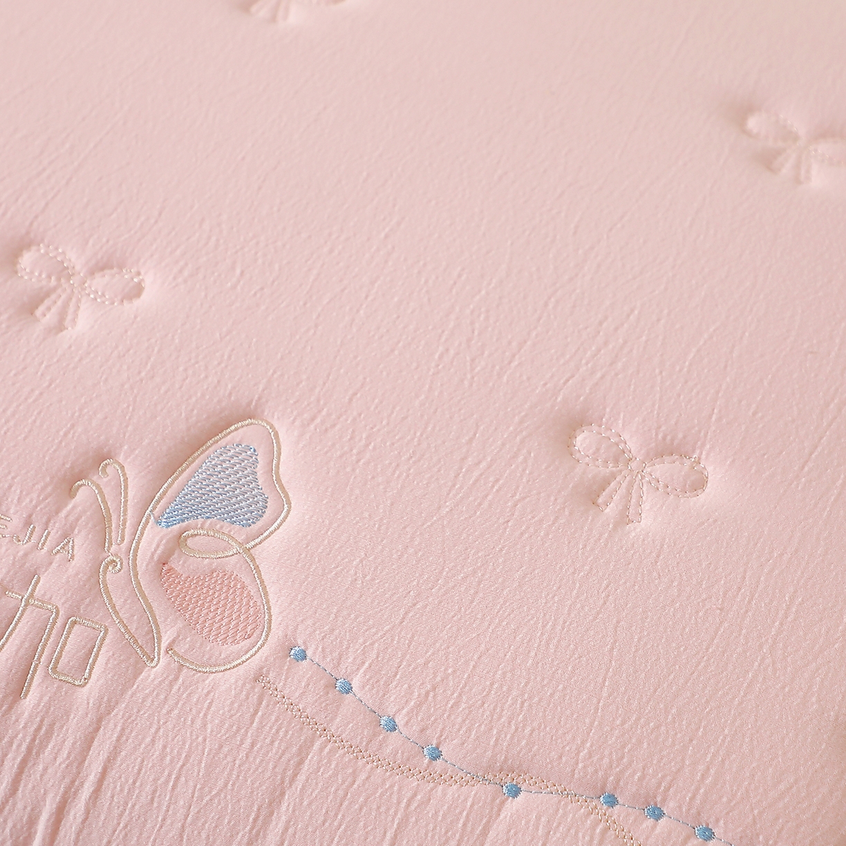 91家纺网 家纺一手货源 找家纺 佳尚枕芯 2025新款亲肤木棉福气蝶加枕头枕芯 粉色