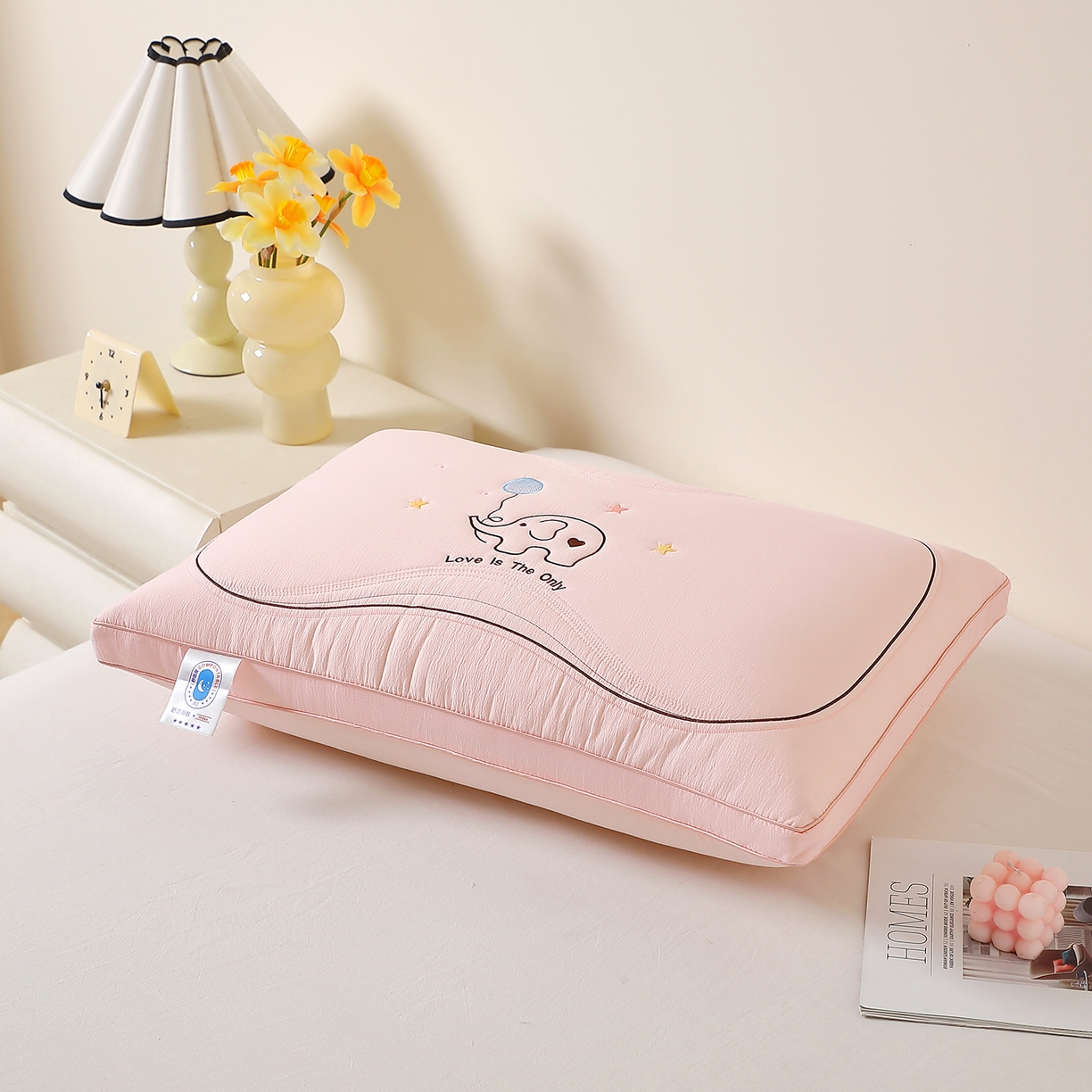 91家纺网 家纺一手货源 找家纺 佳尚枕芯 2025新款亲肤木棉气球小象枕头枕芯 亲肤气球小象舒适枕-粉色