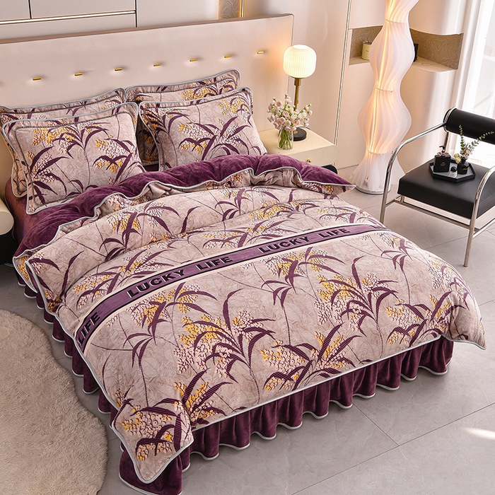 91家纺网 家纺一手货源 找家纺 赛丽雅 2025新款牛奶绒床裙四件套8-9斤法莱绒直播爆款日产2万套 丛草集-紫