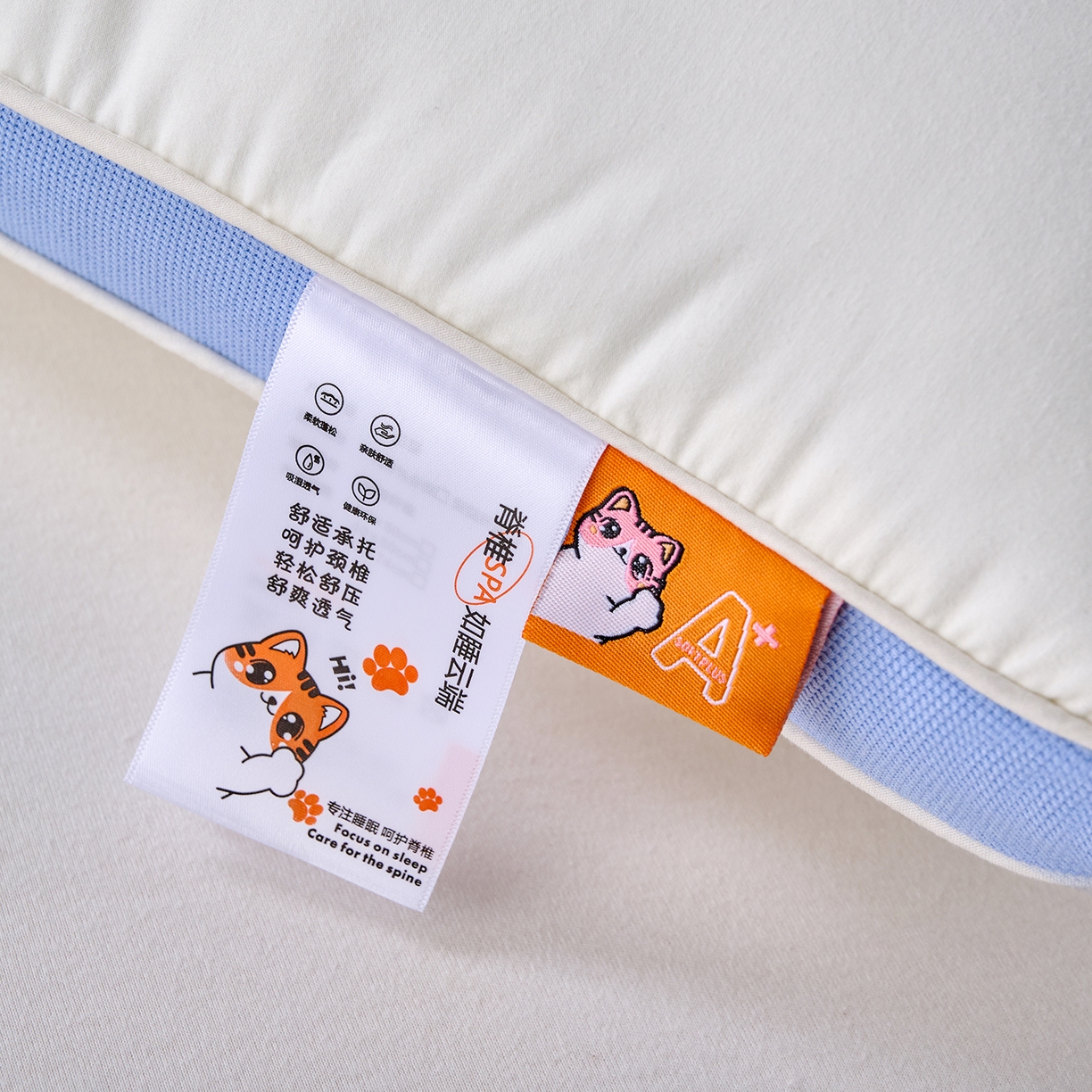 91家纺网 家纺一手货源 找家纺 鼎晟纺 2025新款全棉小奶猫亲子枕儿童学生枕头成人枕芯 蓝色小奶猫儿童款-一对装