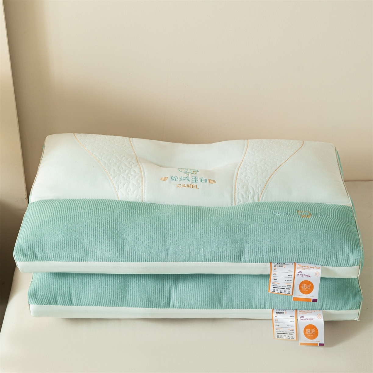 91家纺网 家纺一手货源 找家纺 佳尚枕芯 2025新款驼绒蛋白枕枕头枕芯 驼绒蛋白枕-绿色