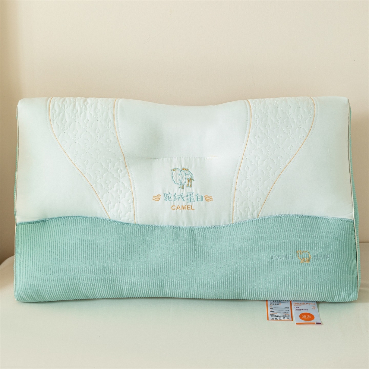 91家纺网 家纺一手货源 找家纺 佳尚枕芯 2025新款驼绒蛋白枕枕头枕芯 驼绒蛋白枕-绿色