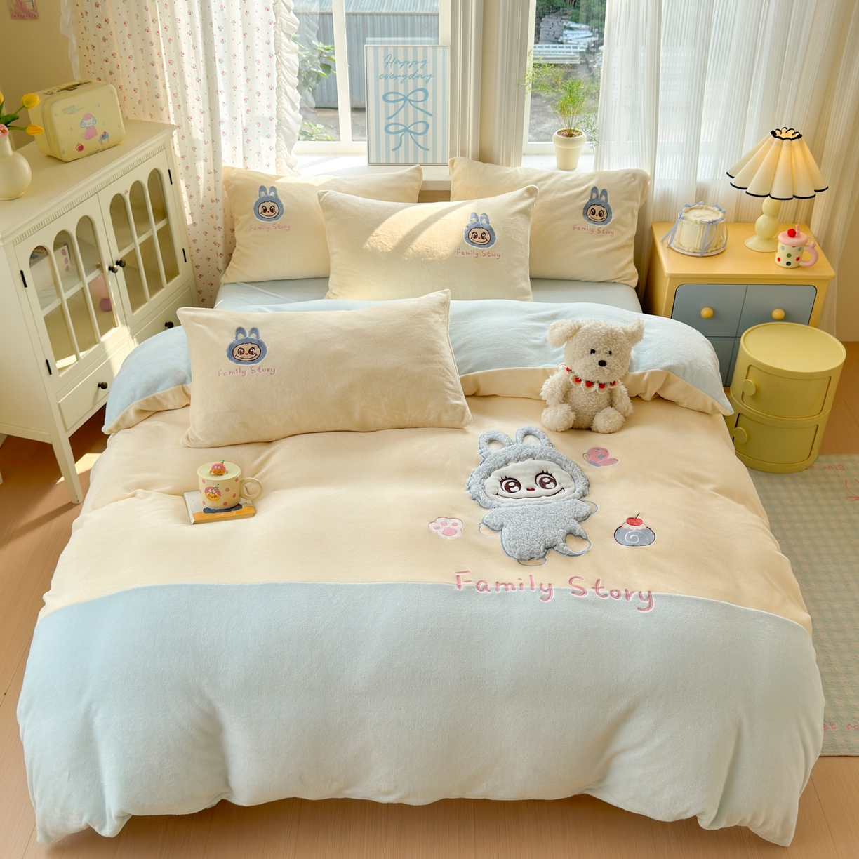 卡詩蘭 2025新款貼布繡牛奶絨四件套 皮皮布布