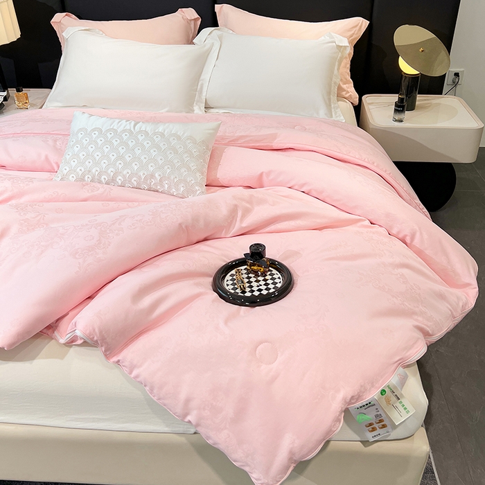 91家纺网 家纺一手货源 找家纺 VIP被业 2025新款60S全棉大提花大豆冬被被子被芯 粉色