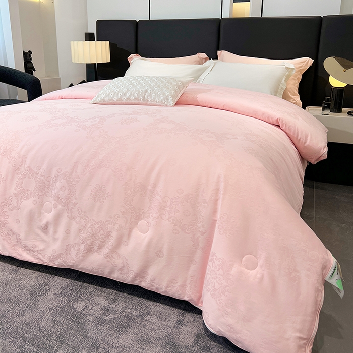 91家纺网 家纺一手货源 找家纺 VIP被业 2025新款60S全棉大提花大豆冬被被子被芯 粉色