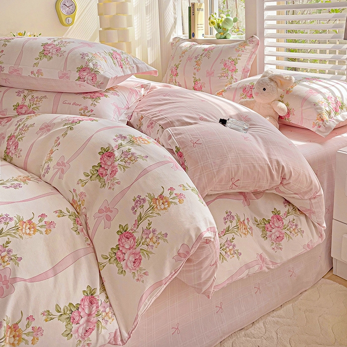 91家纺网 家纺一手货源 找家纺 曲之慕 2026春夏新款全棉纯棉小清新印花系列四件套床单床笠 浪漫蝴蝶结