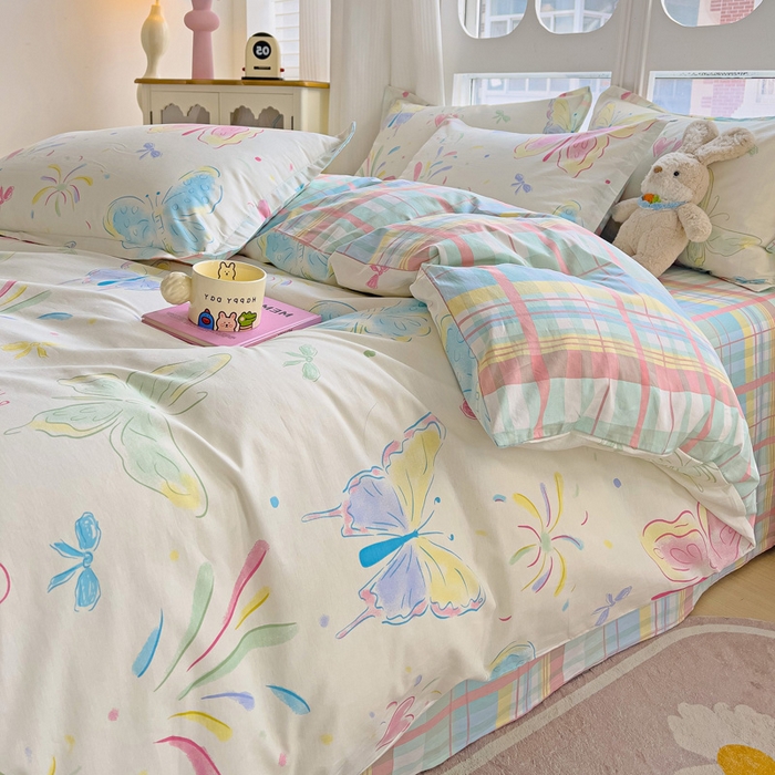 91家纺网 家纺一手货源 找家纺 曲之慕 2026春夏新款全棉纯棉小清新印花系列四件套床单床笠 恋蝶花瑶