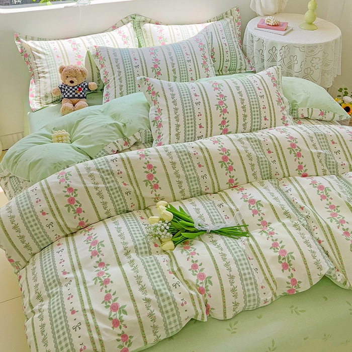 91家纺网 家纺一手货源 找家纺 曲之慕 2026春夏新款全棉纯棉小清新印花系列四件套床单床笠 恋恋花海