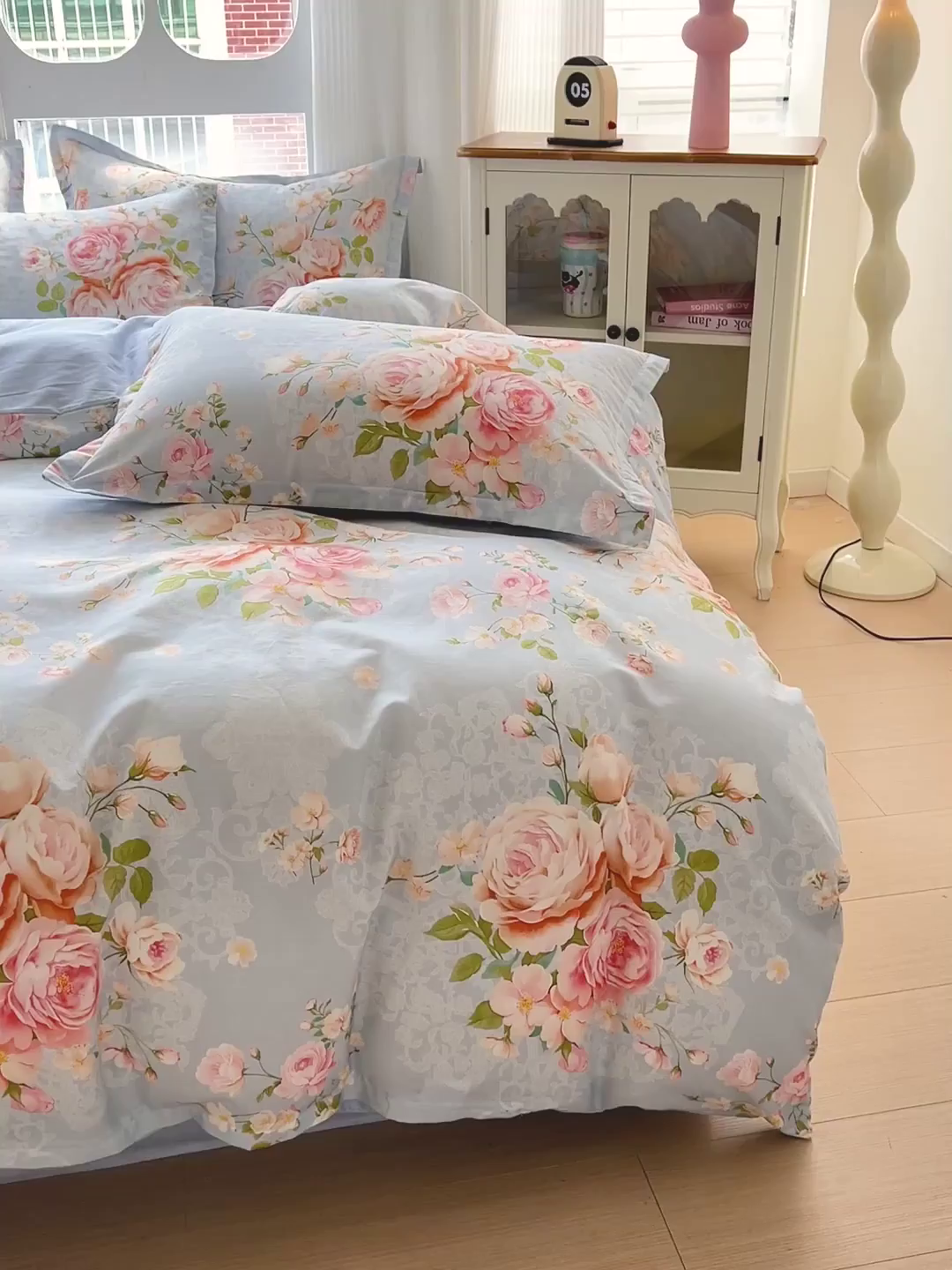 91家纺网 家纺一手货源 找家纺 曲之慕 2026春夏新款全棉纯棉小清新印花系列四件套床单床笠 且听风铃