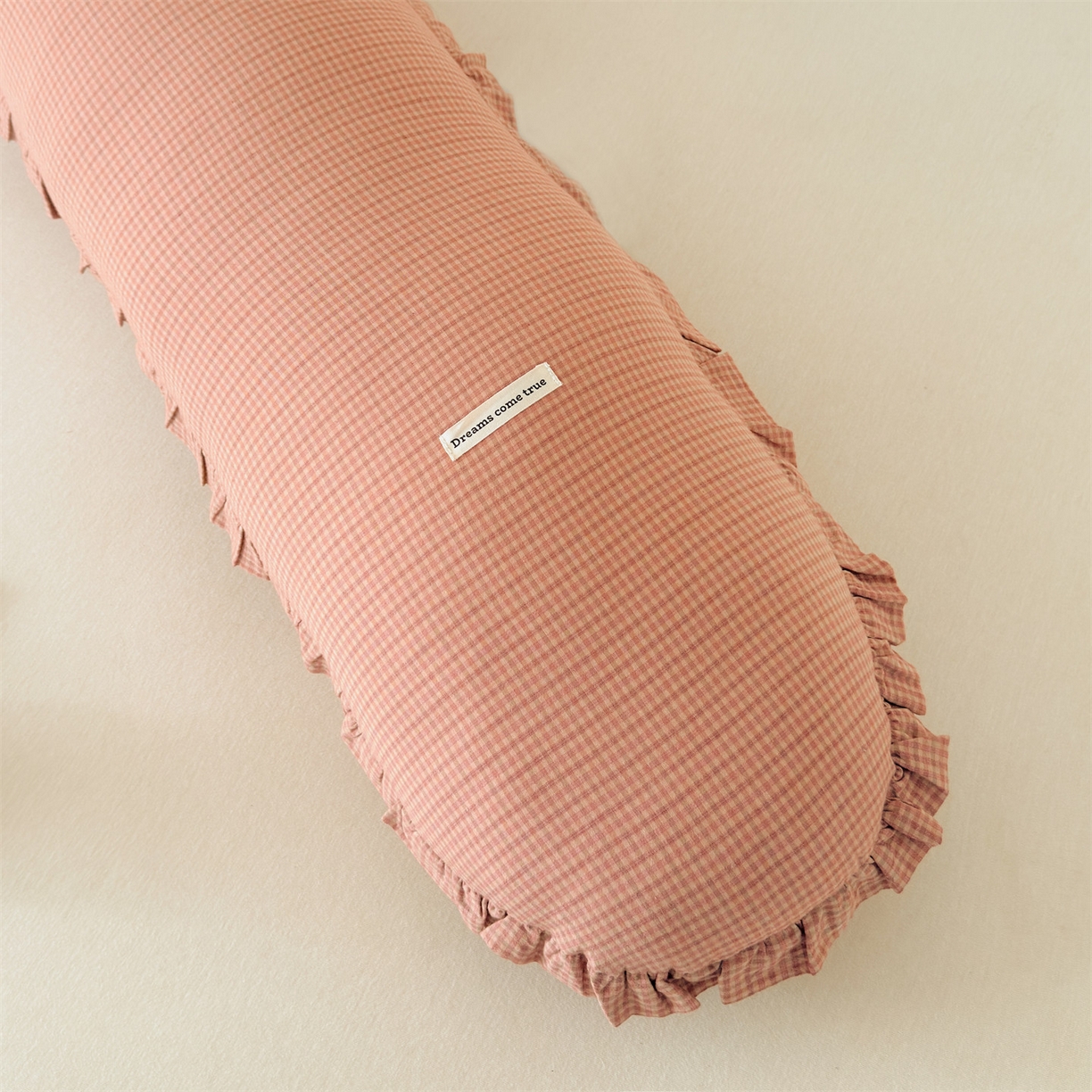 91家纺网 家纺一手货源 找家纺 麦肯锡 2025新款美拉德系列长条抱枕夹腿抱枕 橘粉【产品图】/只