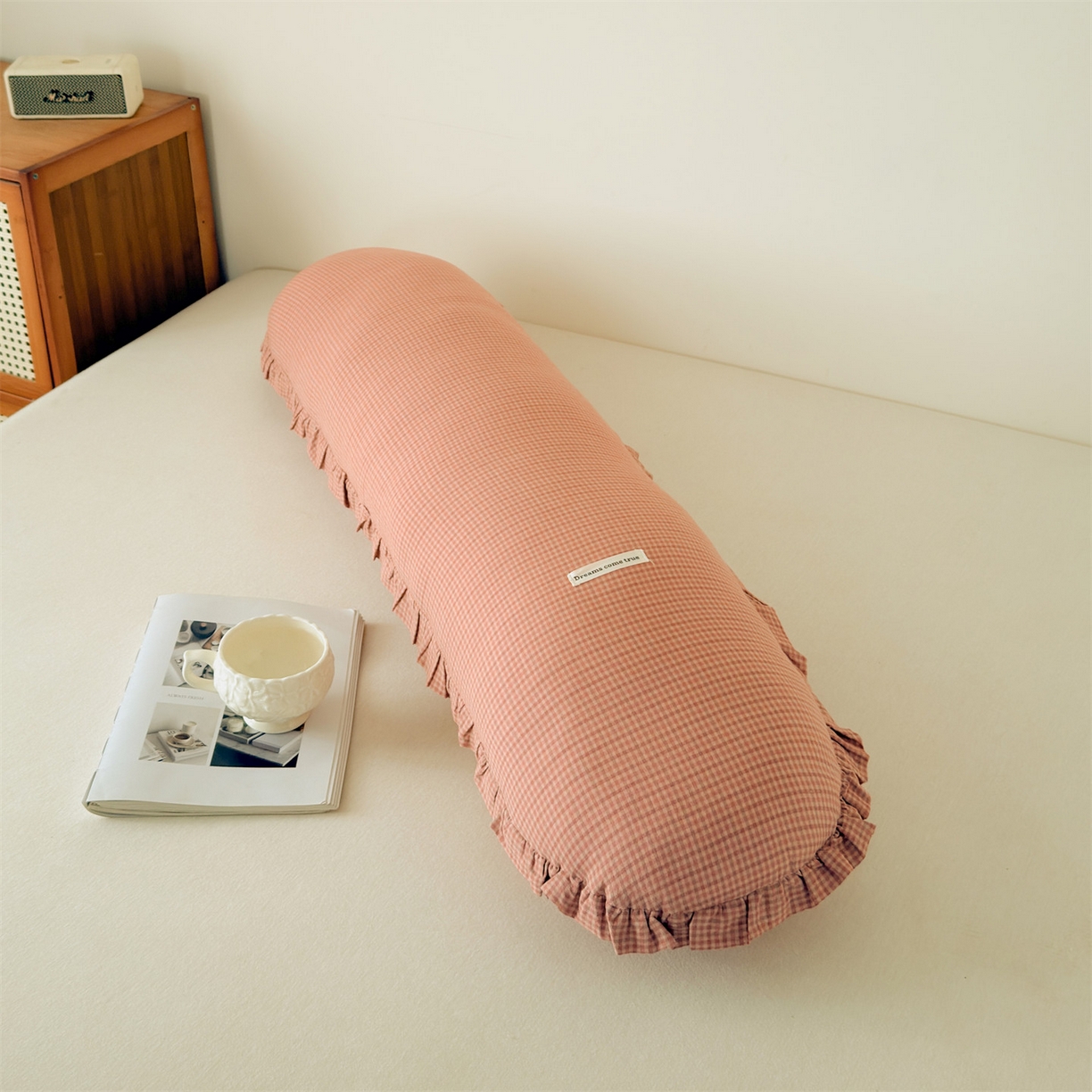 91家纺网 家纺一手货源 找家纺 麦肯锡 2025新款美拉德系列长条抱枕夹腿抱枕 橘粉【产品图】/对