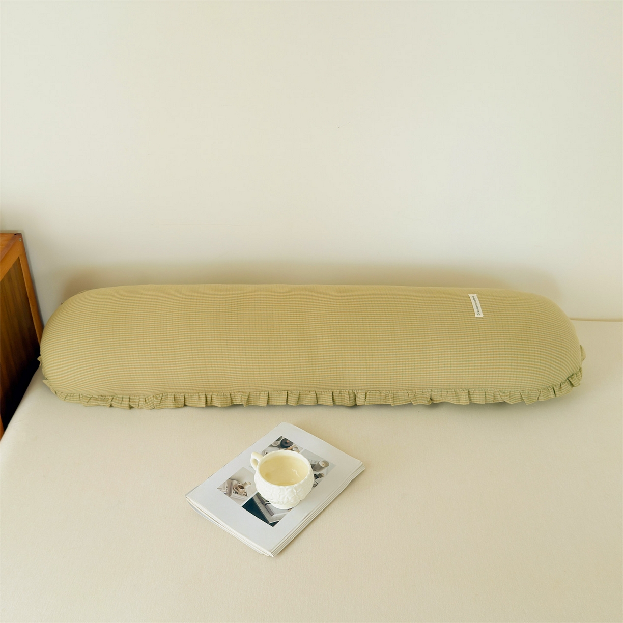 91家纺网 家纺一手货源 找家纺 麦肯锡 2025新款美拉德系列长条抱枕夹腿抱枕 奶黄【产品图】/只