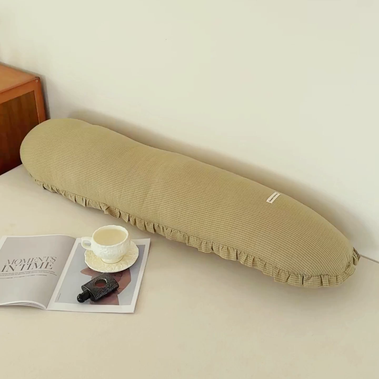 91家纺网 家纺一手货源 找家纺 麦肯锡 2025新款美拉德系列长条抱枕夹腿抱枕 奶黄【产品图】/对