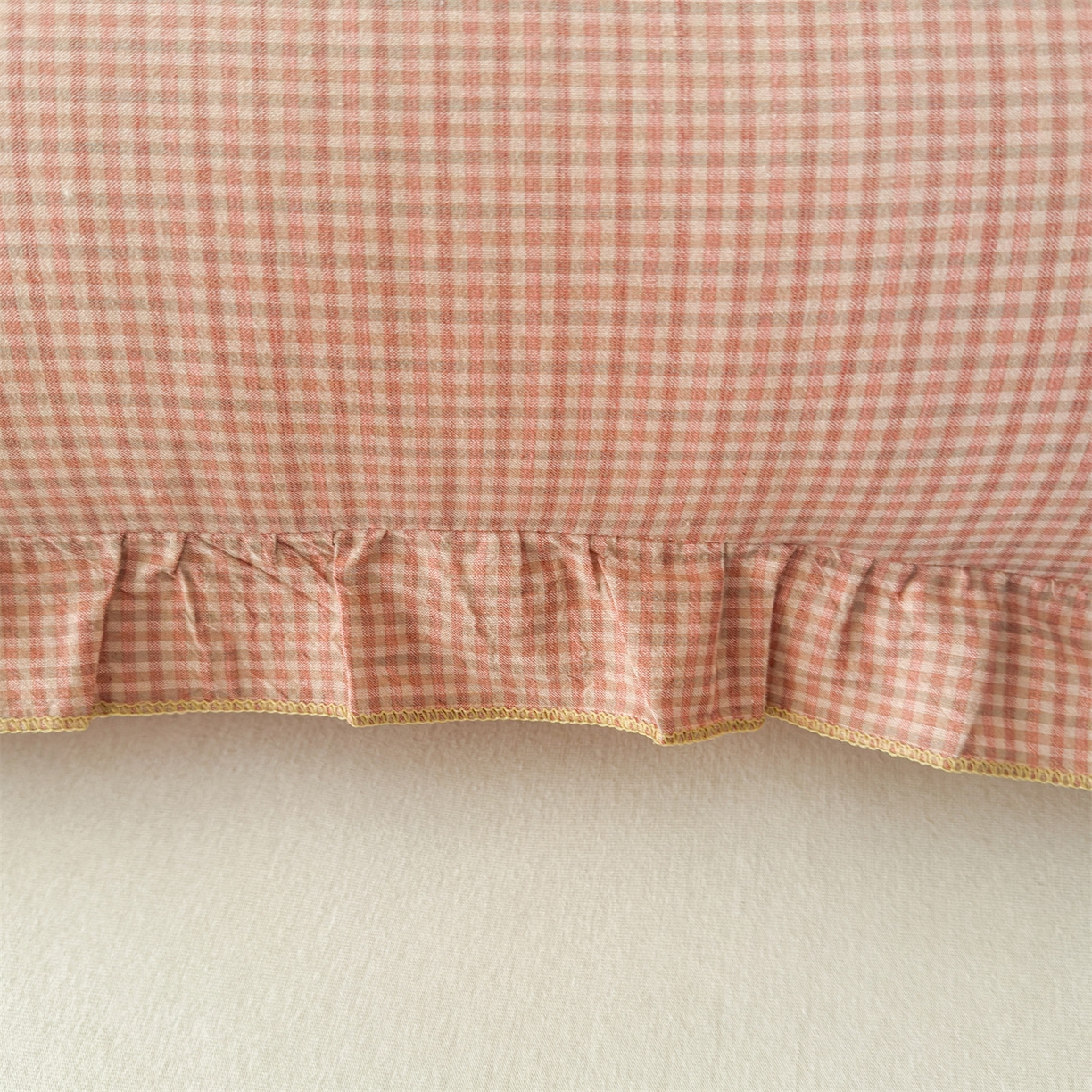 91家纺网 家纺一手货源 找家纺 （总）麦肯锡 2025新款美拉德系列月亮抱枕夹腿抱枕