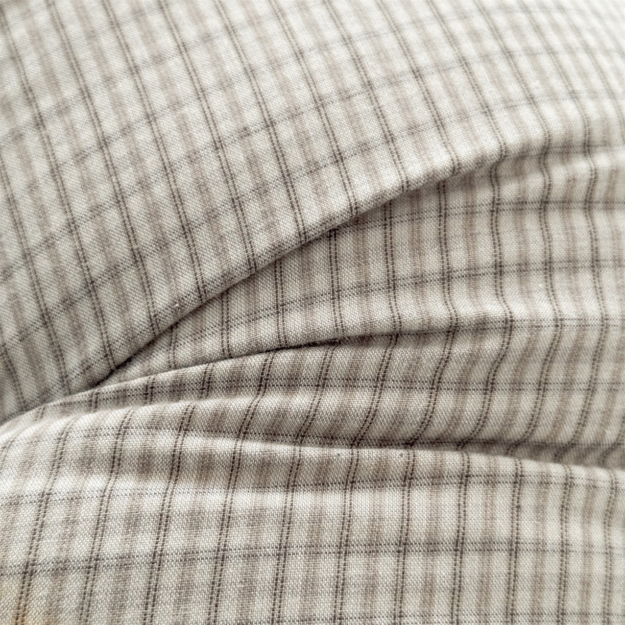 91家纺网 家纺一手货源 找家纺 麦肯锡 2025新款美拉德系列月亮抱枕夹腿抱枕 米灰【产品图】/对