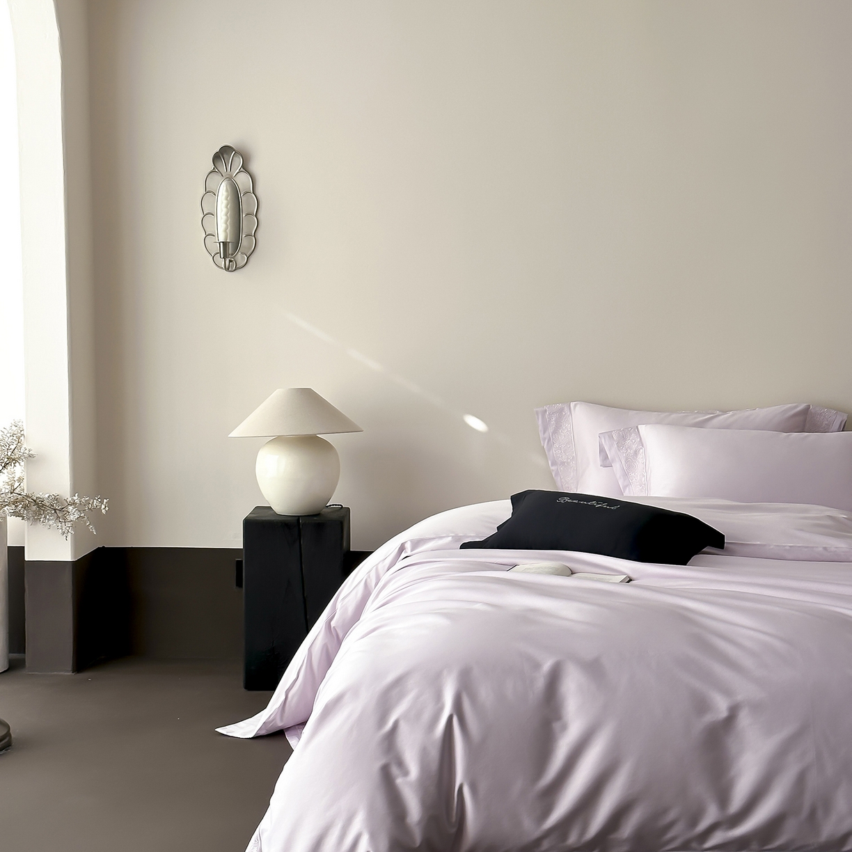 91家纺网 家纺一手货源 找家纺 佳汐蓝家纺 2025新款全棉刺绣花边四件套-妮娅 妮娅-紫色