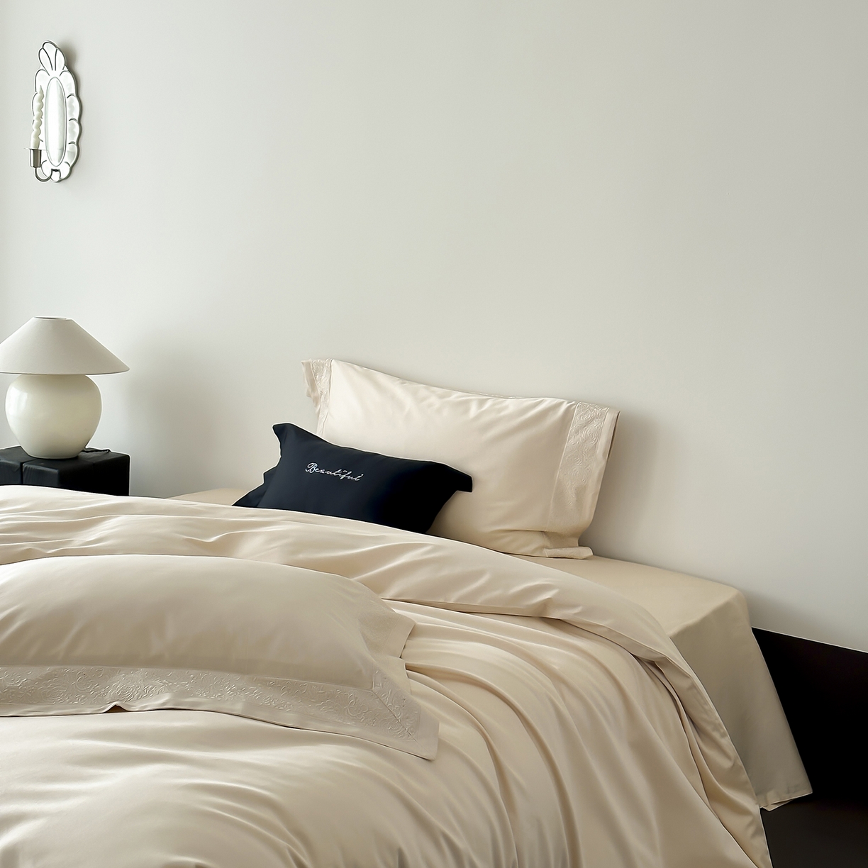 91家纺网 家纺一手货源 找家纺 佳汐蓝家纺 2025新款全棉刺绣花边四件套-妮娅 妮娅-香槟色