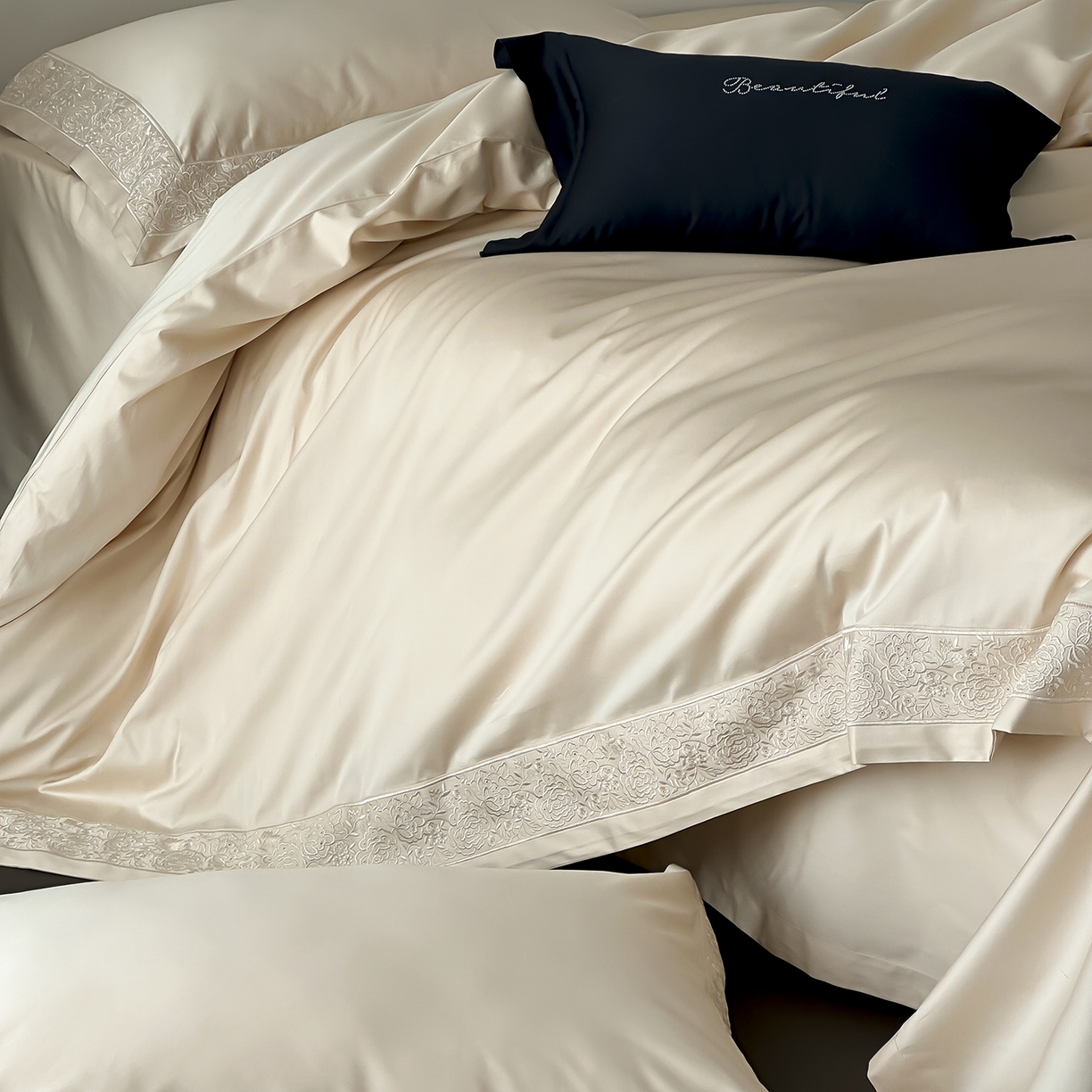 91家纺网 家纺一手货源 找家纺 佳汐蓝家纺 2025新款全棉刺绣花边四件套-妮娅 妮娅-香槟色