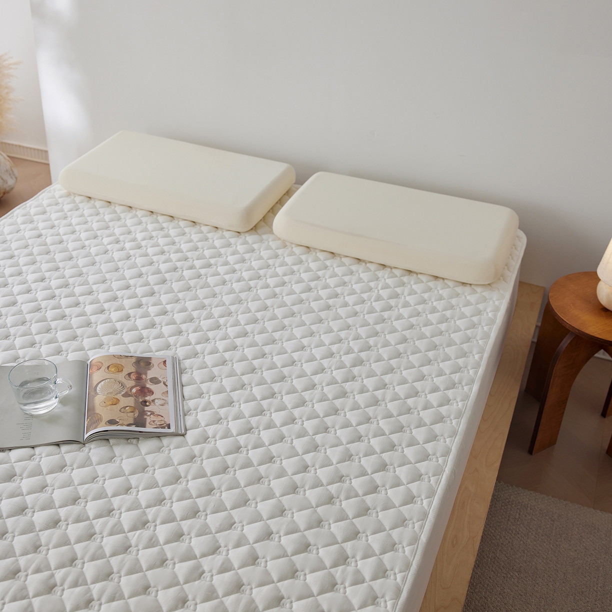 91家纺网 家纺一手货源 找家纺 （总）三味舒屋 2025新款朵桃系列全棉夹棉保护垫软床垫薄床垫（控价 券后叠加不低于128、158、168、178）