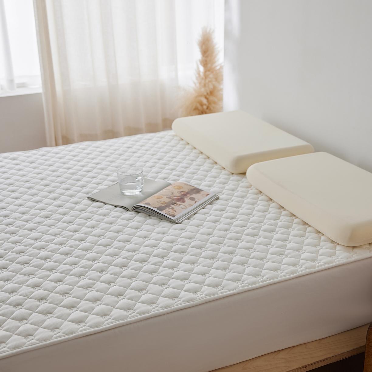 91家纺网 家纺一手货源 找家纺 （总）三味舒屋 2025新款朵桃系列全棉夹棉保护垫软床垫薄床垫（控价 券后叠加不低于128、158、168、178）