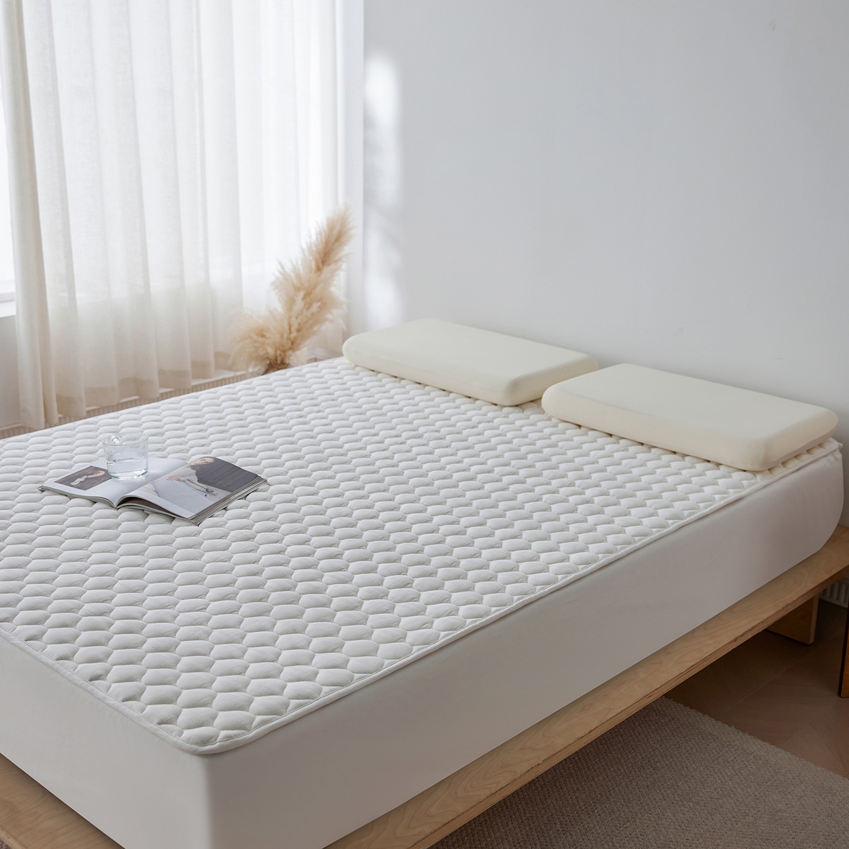 91家纺网 家纺一手货源 找家纺 三味舒屋 2025新款朵桃系列全棉夹棉保护垫软床垫薄床垫（控价 券后叠加不低于128、158、168、178） 棉桃