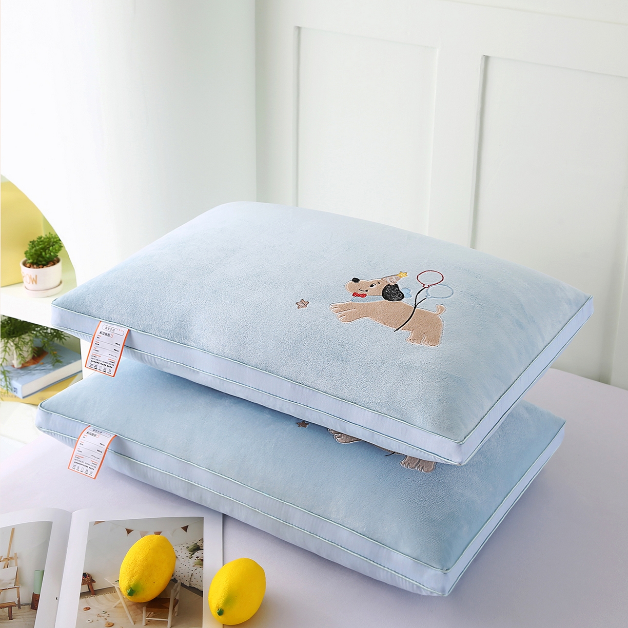 91家纺网 家纺一手货源 找家纺 永乐枕芯 2025新款热绒款贴布绣枕头枕芯 小狗-天蓝