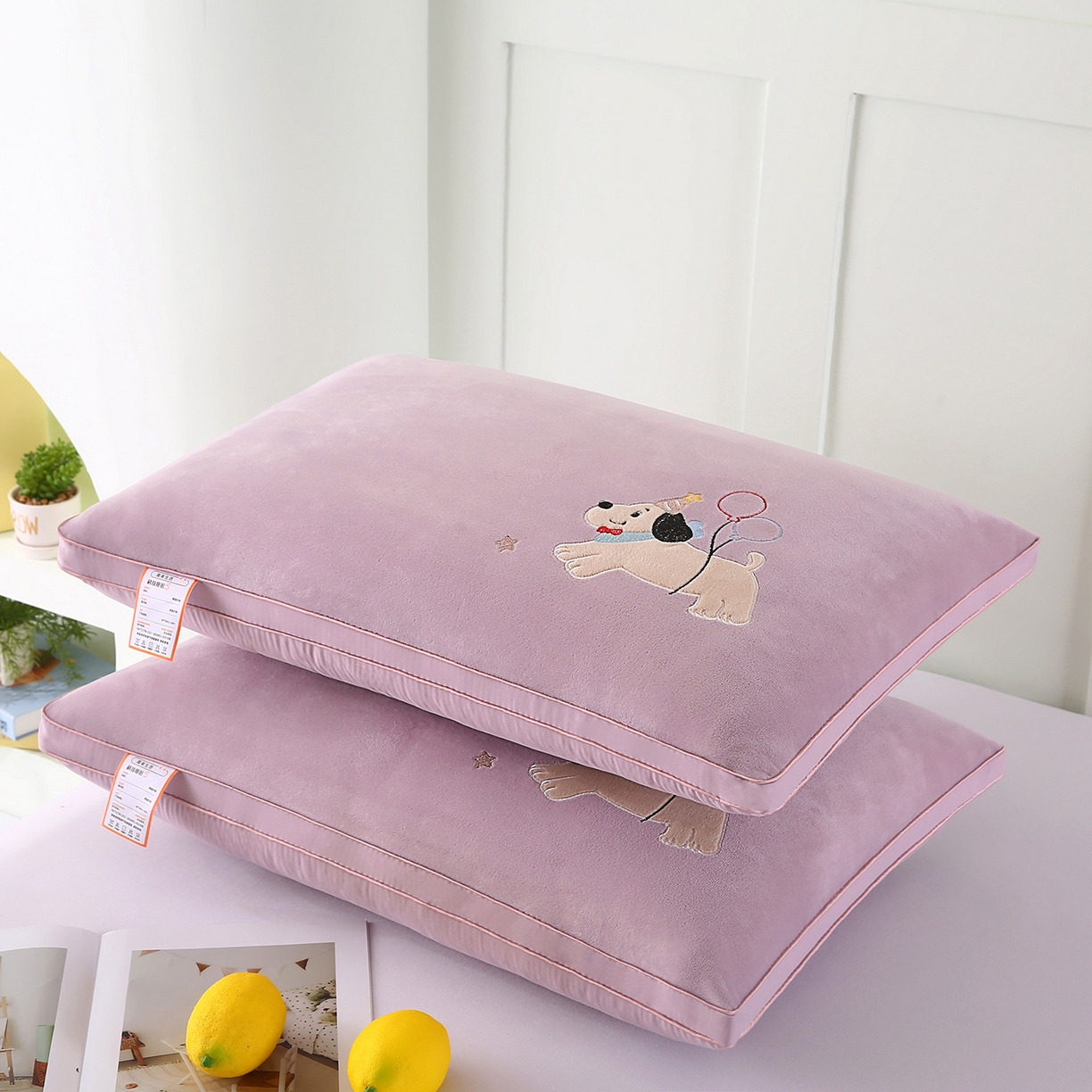 91家纺网 家纺一手货源 找家纺 永乐枕芯 2025新款热绒款贴布绣枕头枕芯 小狗-紫色