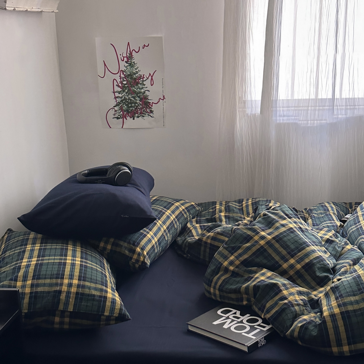 91家纺网 家纺一手货源 找家纺 柚可家居 2026新款色织水洗棉全棉四件套-查尔斯诗集 （券后标准不低于258元，加大不低于278元）会员-5元 查尔斯诗集（枕套格子+藏蓝）