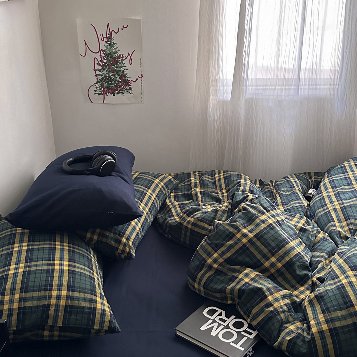 91家纺网 家纺一手货源 找家纺 柚可家居 2026新款色织水洗棉全棉四件套-查尔斯诗集 （券后标准不低于258元，加大不低于278元）会员-5元 查尔斯诗集（枕套格子+藏蓝）