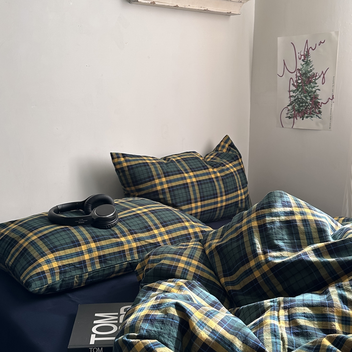 91家纺网 家纺一手货源 找家纺 柚可家居 2026新款色织水洗棉全棉四件套-查尔斯诗集 （券后标准不低于258元，加大不低于278元）会员-5元 查尔斯诗集（枕套格子）