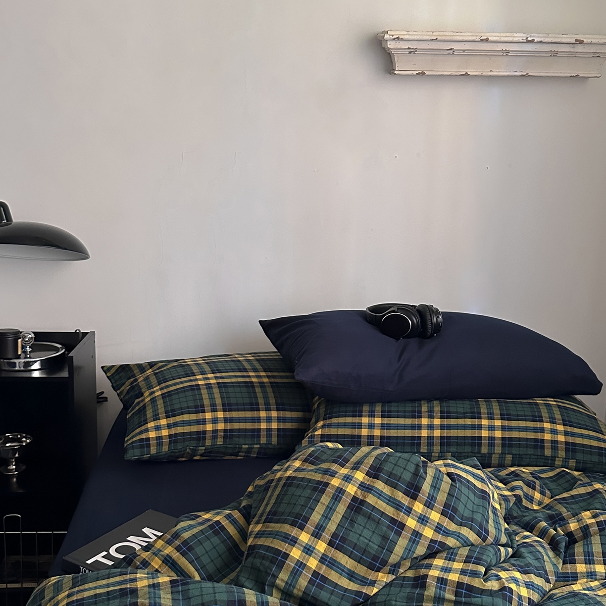 91家纺网 家纺一手货源 找家纺 柚可家居 2026新款色织水洗棉全棉四件套-查尔斯诗集 （券后标准不低于258元，加大不低于278元）会员-5元 查尔斯诗集（枕套格子+藏蓝）