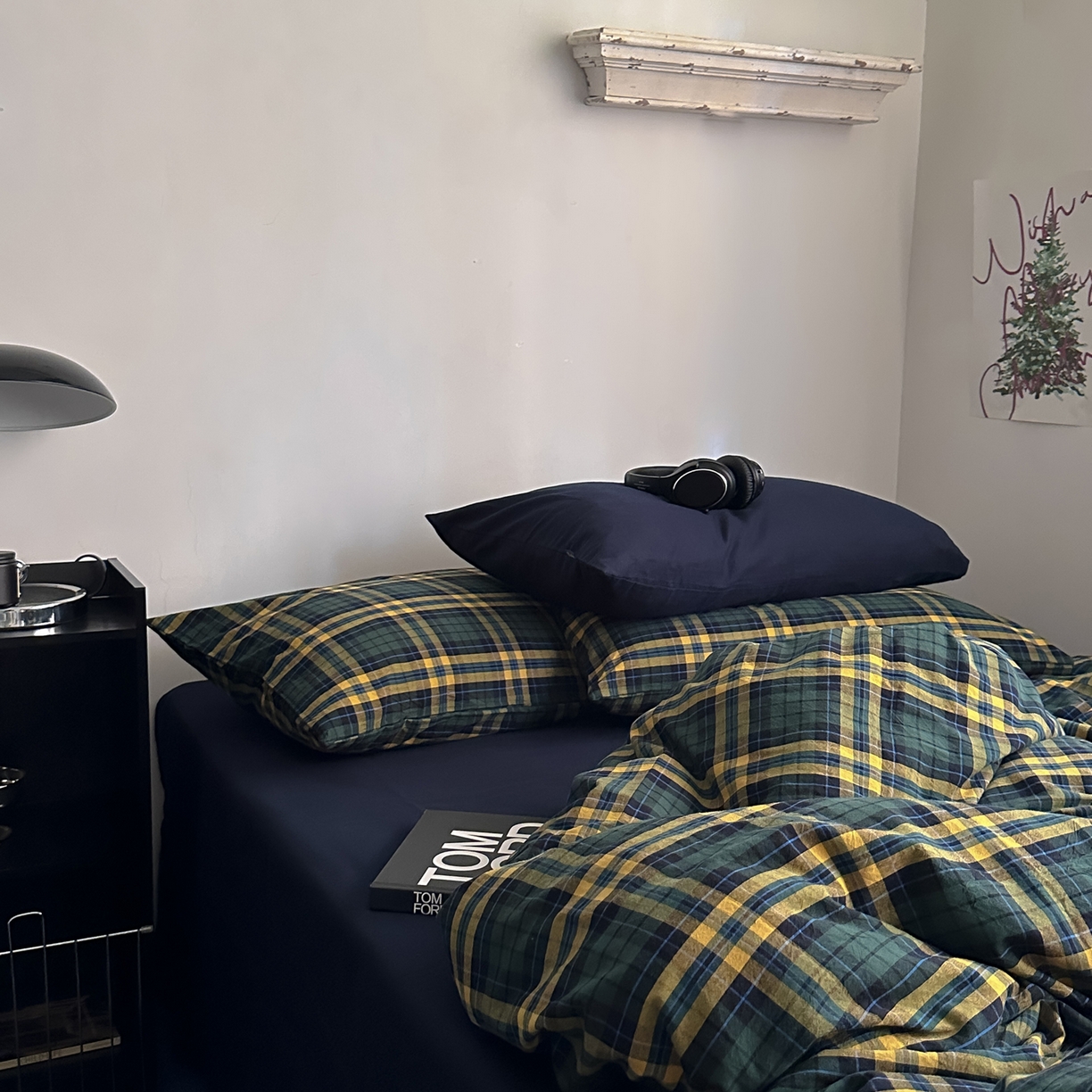 91家纺网 家纺一手货源 找家纺 柚可家居 2026新款色织水洗棉全棉四件套-查尔斯诗集 （券后标准不低于258元，加大不低于278元）会员-5元 查尔斯诗集（枕套格子+藏蓝）