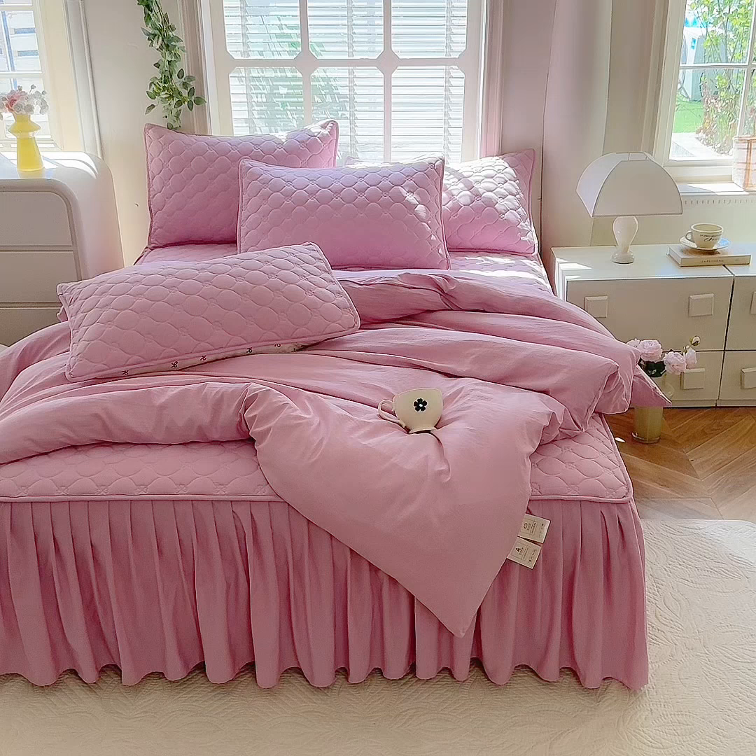 91家纺网 家纺一手货源 找家纺 （总）金盛皇朝家纺 2025新款纯色水洗棉夹棉床裙三件套四件套