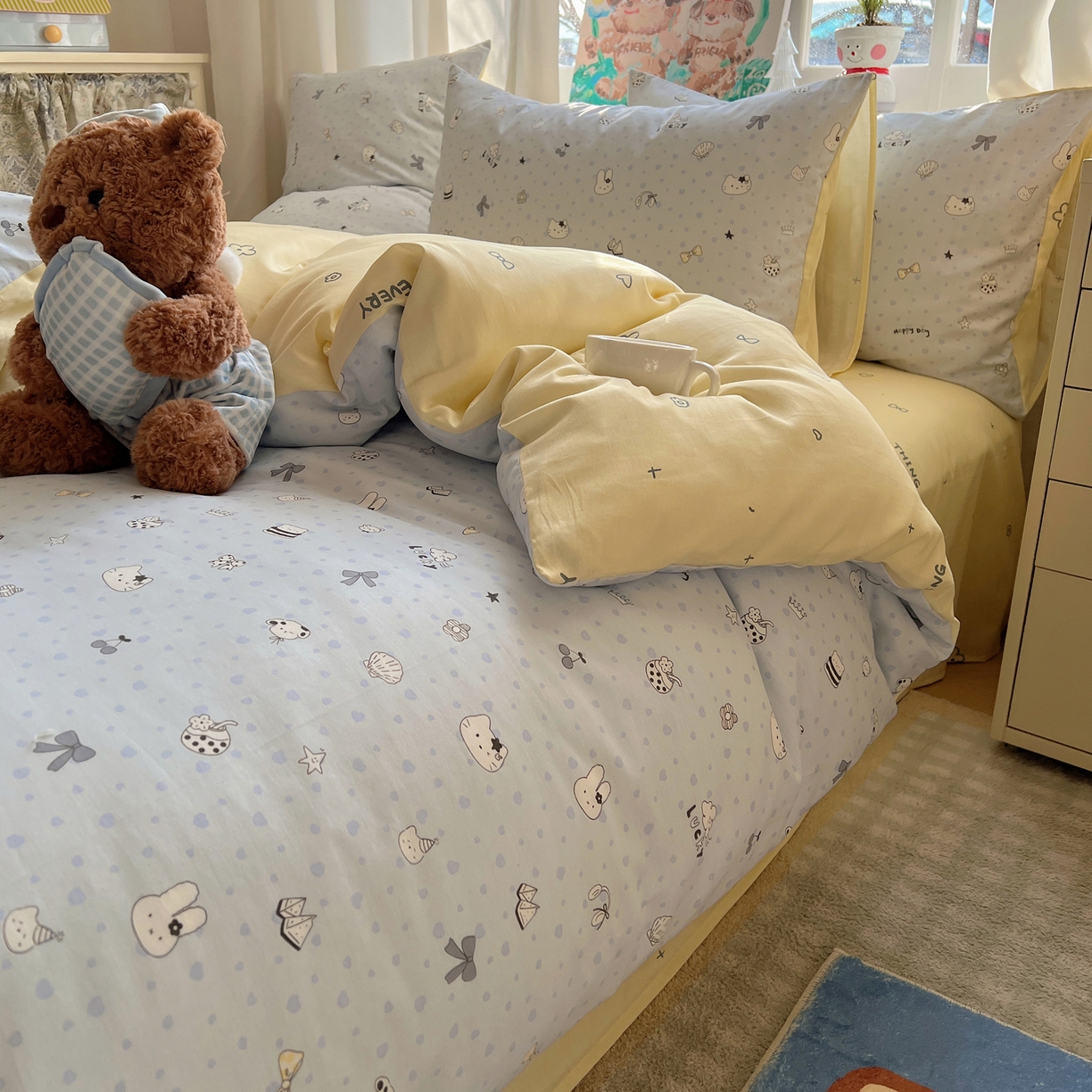 91家纺网 家纺一手货源 找家纺 六巷胡同 2026春夏新款INS卡通基础款全棉纯棉四件套-系列一 海滩欢乐季