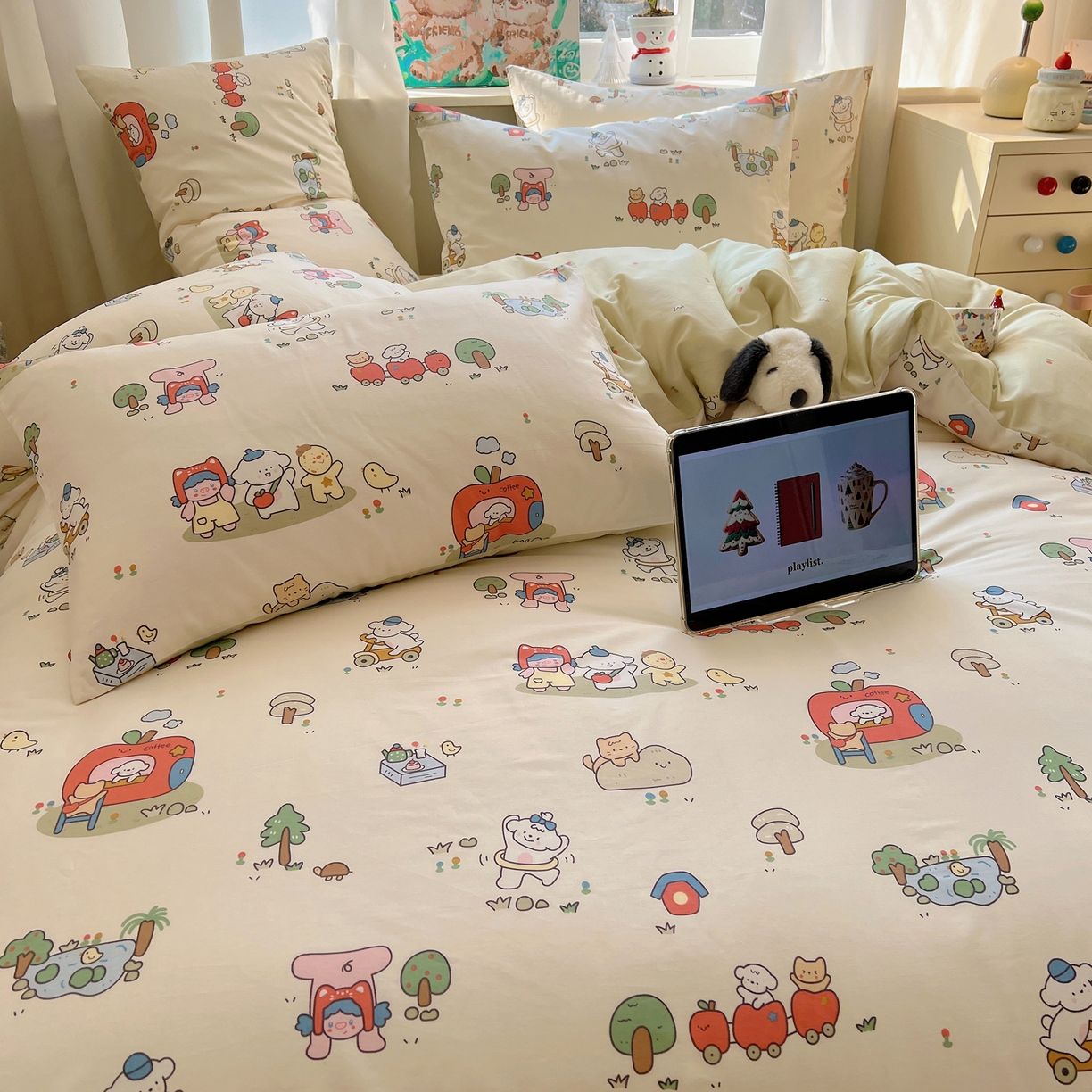 91家纺网 家纺一手货源 找家纺 六巷胡同 2026春夏新款INS卡通基础款全棉纯棉四件套-系列一 假日公园记