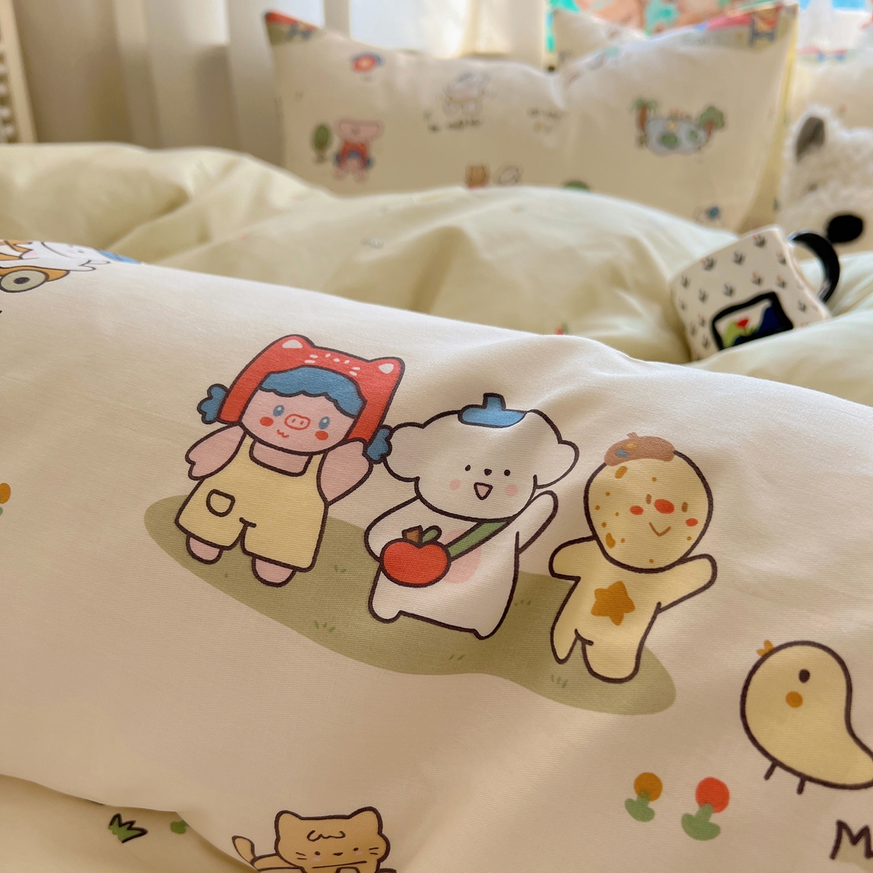 91家纺网 家纺一手货源 找家纺 六巷胡同 2026春夏新款INS卡通基础款全棉纯棉四件套-系列一 假日公园记